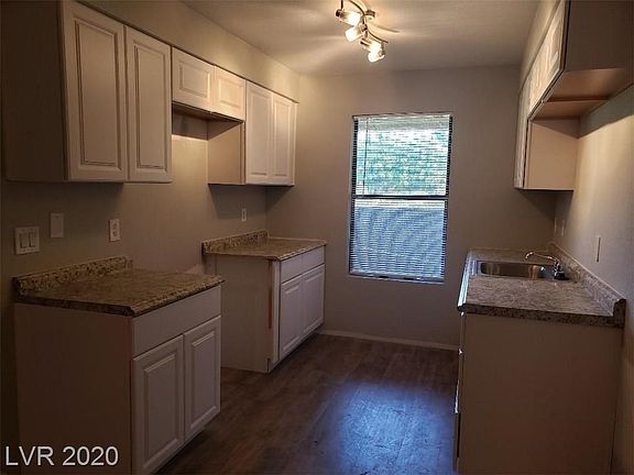 5th image of 2451 N Rainbow Blvd Unit 1059