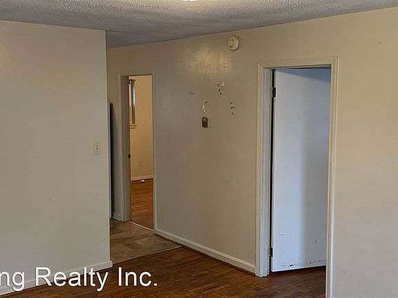 5th image of 119A Hamrick Ave