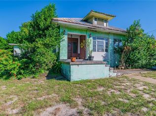 701 Anclote Dr, Tarpon Springs, FL 34689