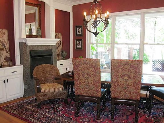 5th image of 3807 Burgoyne Dr