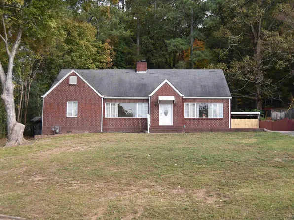 1111 Desoto Pl, Anniston, AL 36207