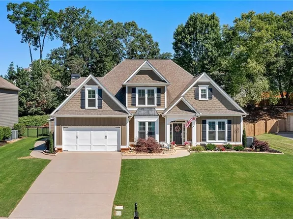 3242 Sandy Branch Ln, Buford, GA 30519