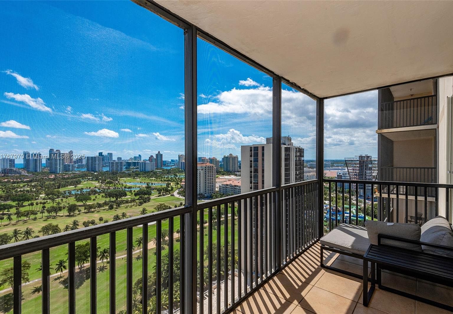 20301 W Country Club Dr APT 2524