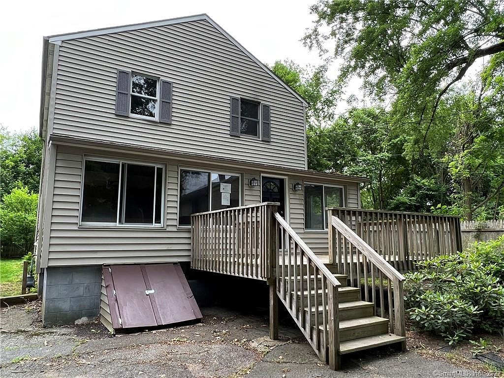 132 E Lake St, Winsted, CT 06098 Zillow