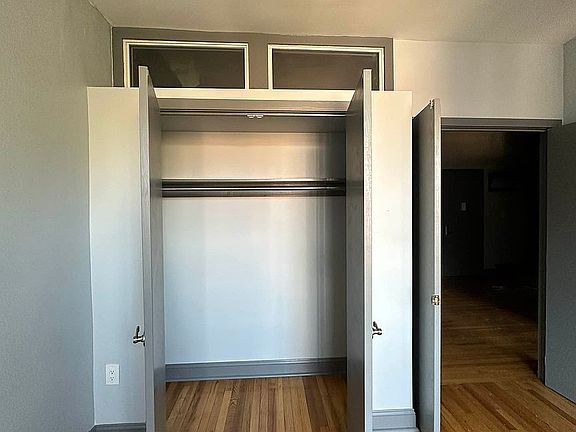 5th image of 64 S Oxford St #4