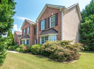 310 Woodbyne Dr, Fayetteville, GA 30214