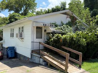 220 W 4th St, Edwardsville, IL 62025