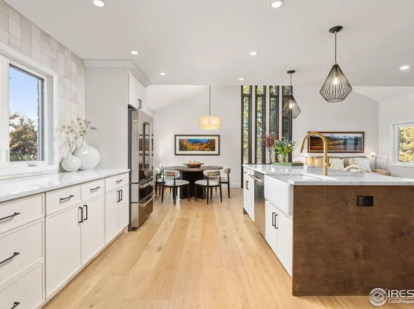 2189 Stonehenge Cir, Lafayette, CO 80026