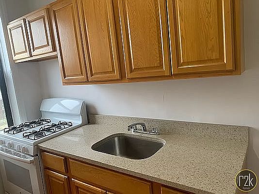 4th image of 34-50 29th St #4E