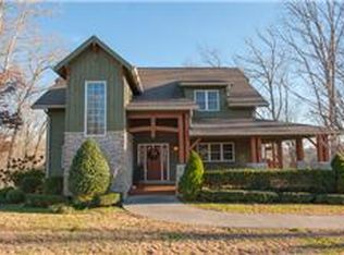 348 Grandview Lake Rd, Estill Springs, TN 37330