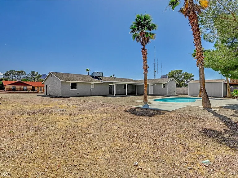 1580 Quarter Horse Dr — Photo 45