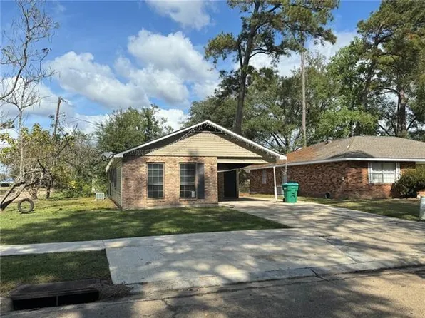 1416 Hooks Dr, Hammond, LA 70401