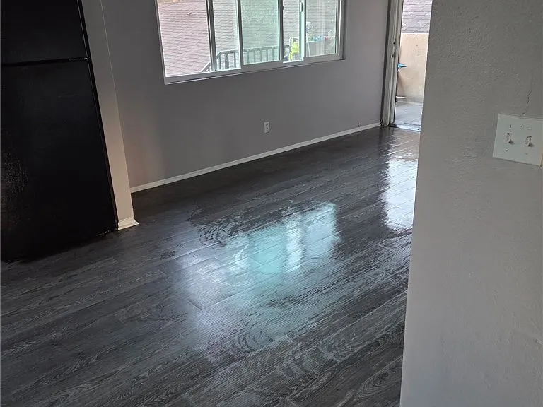 2665 Rosedale Ave — Photo 2