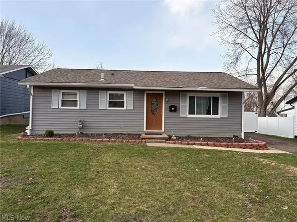 15 Lincoln Dr, Rittman, OH 44270