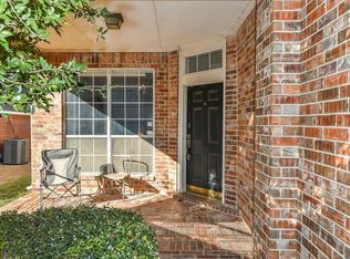 6412 High Brook Dr, Fort Worth, TX 76132