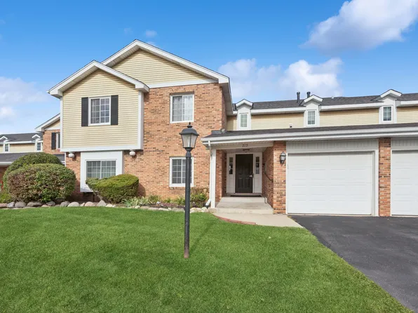 712 Cottonwood Ct #25-B, Willowbrook, IL 60527