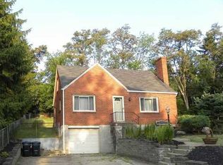 7083 Baptist Rd, Bethel Park, PA 15102