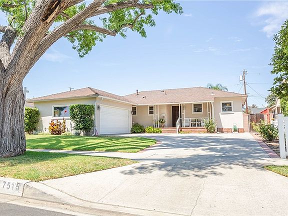 3rd image of 7515 Jumilla Ave