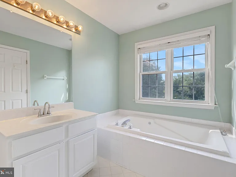 103 Whispering Brooke Dr #103 — Photo 25