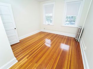 1379 Commonwealth Ave APT 6, Allston, MA 02134