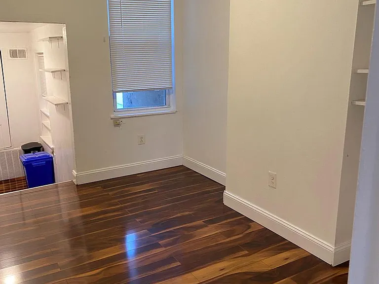 929 S 12th St #2 — Photo 11