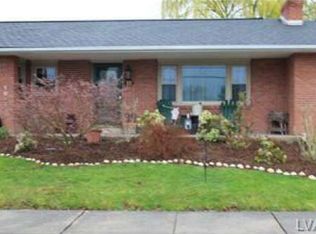 11 S Fairview St, Macungie, PA 18062