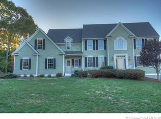 497 Pequot Ave, Groton, CT 06355