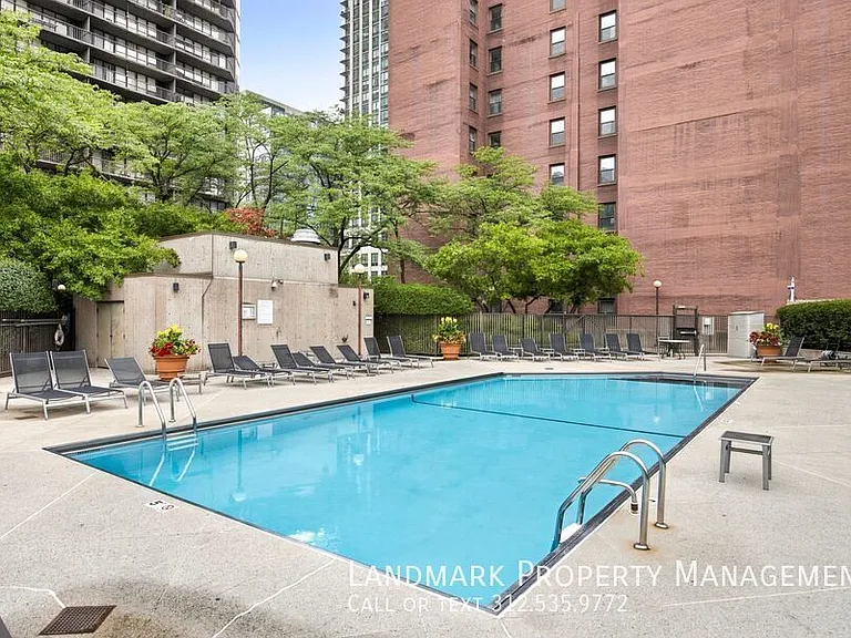 10 E Ontario St #4908 — Photo 46