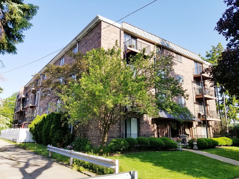1st image of 2218 N Newland Ave APT 106