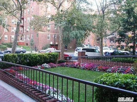 Rented by Century 21 Benjamin Realty | media 14