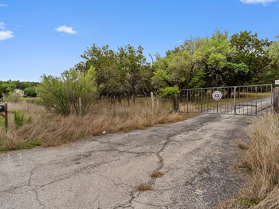 2nd image of 1341 Ranchero Rd