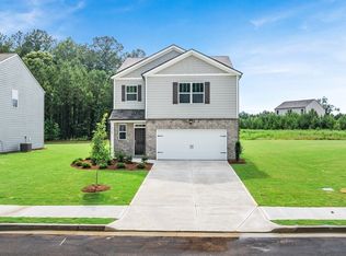 8183 Elkhorn Dr, Fairburn, GA 30213