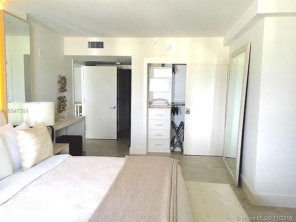 4th image of 102 24th St APT 1145