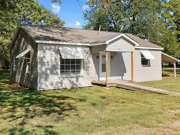 404 Elm St, Lake City, AR 72437