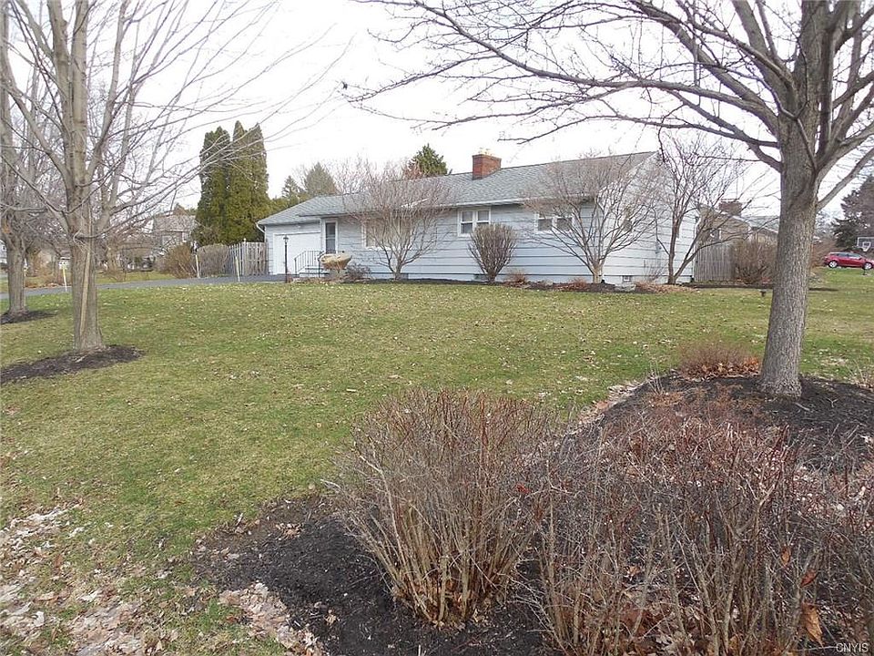 1st image of 129 Woodmancy Ln