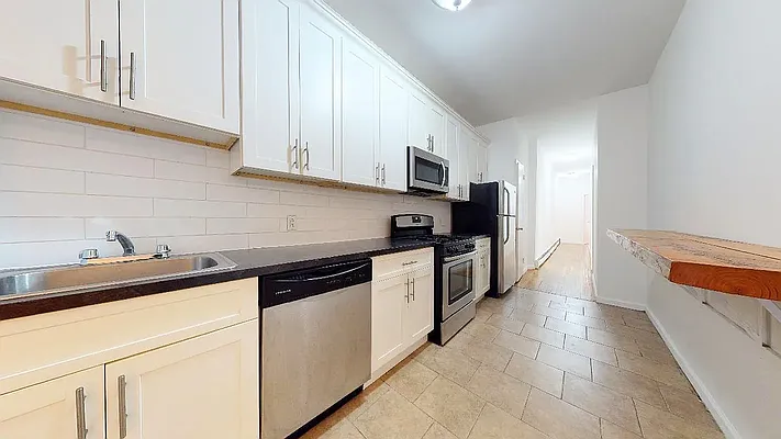 Rented by 346 Realty Group LLC | media 14