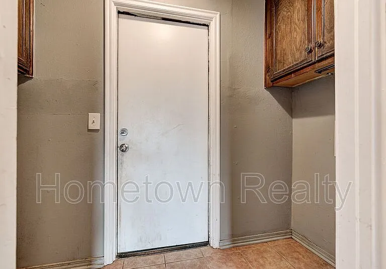 320 Cedar Crest Dr — Photo 23