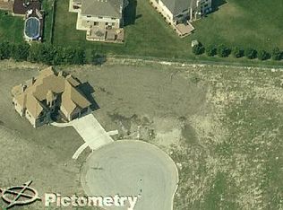 19601 S Edinburgh Ct, Frankfort, IL 60423