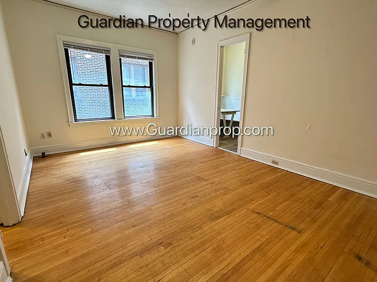 2876 Humboldt Ave S #205 — Photo 21
