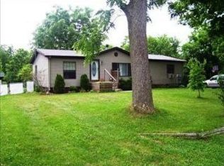 531 Thomas St, Union City, MI 49094