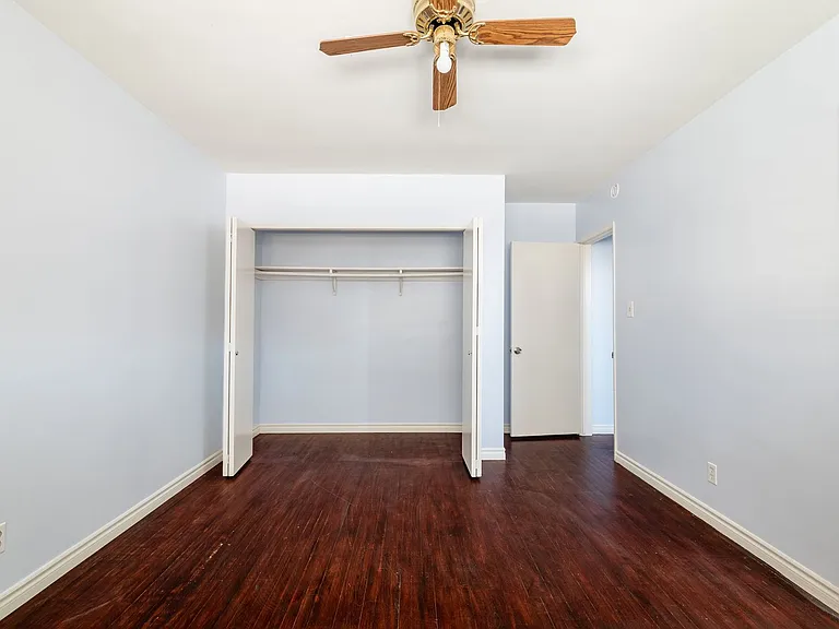 123 N Spruce St — Photo 15