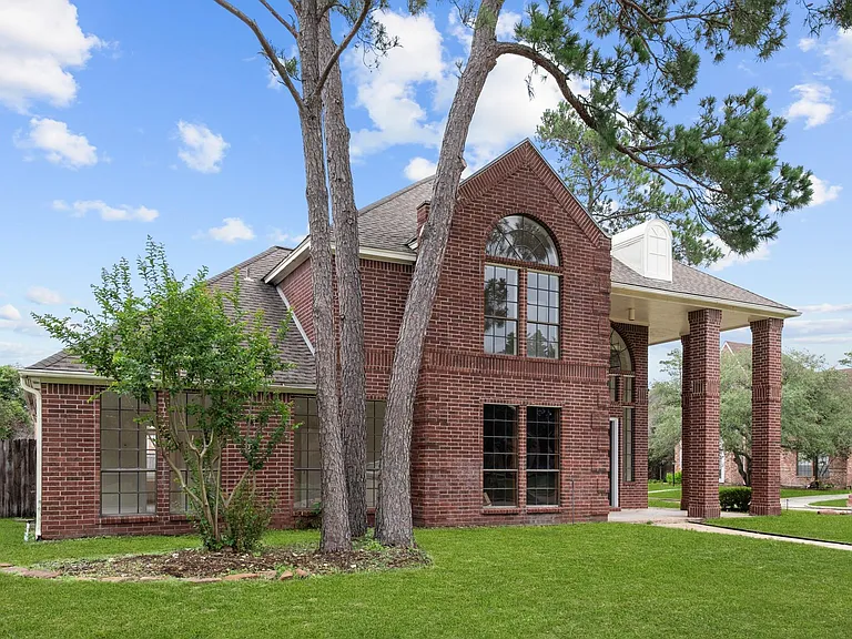 17402 Wilton Park Ct — Photo 3