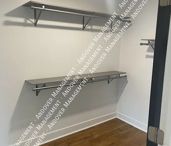 2321 W Forteen Mile Rd — Photo 12