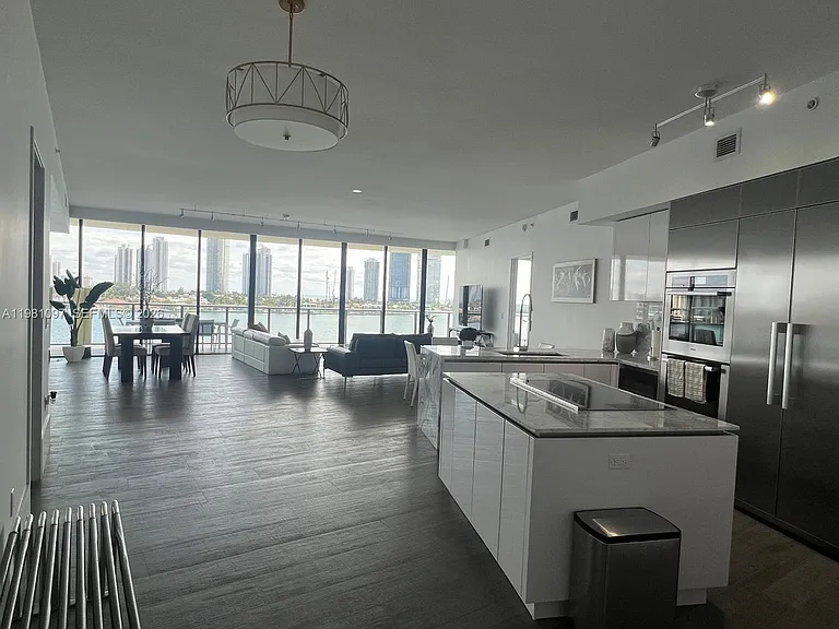 5500 Island Estates Dr #504 — Photo 11