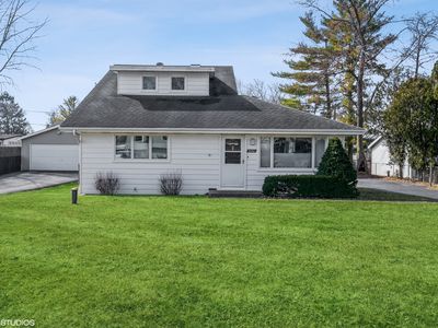2101 Fairfield Rd, Lindenhurst, IL, 60046