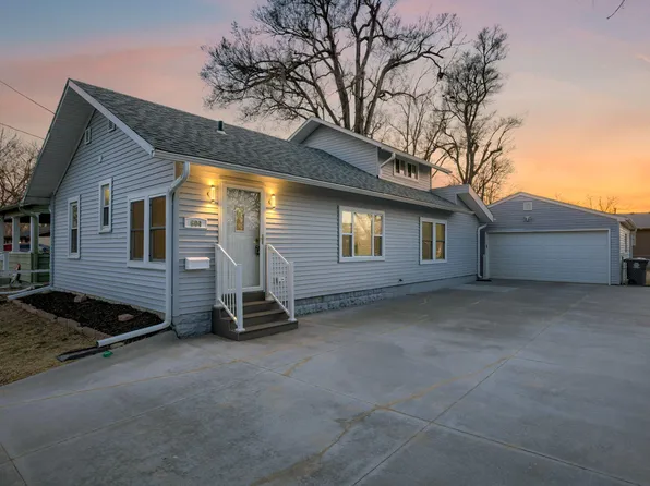 604 S 24th St, Council Bluffs, IA 51501