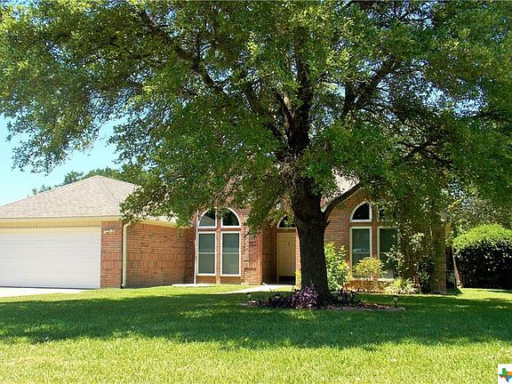 3rd image of 211 Camino Principal
