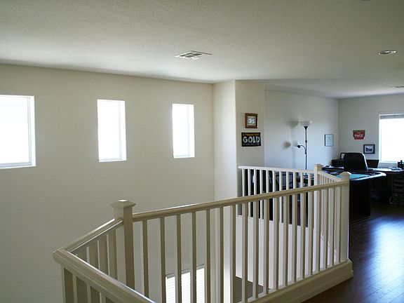 Upstairs Hallway & Loft