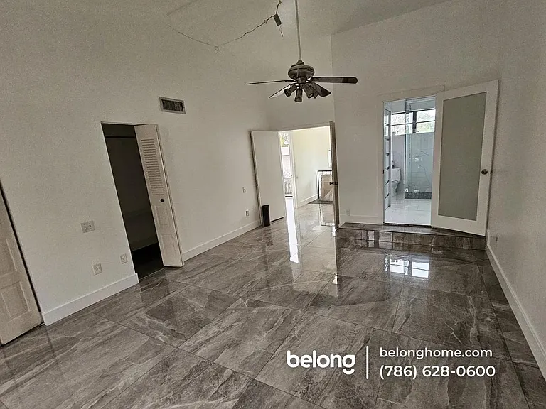 7130 SW 112th Ct — Photo 3