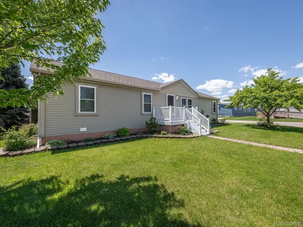 842 Franklin Blvd, Monroe, MI 48161